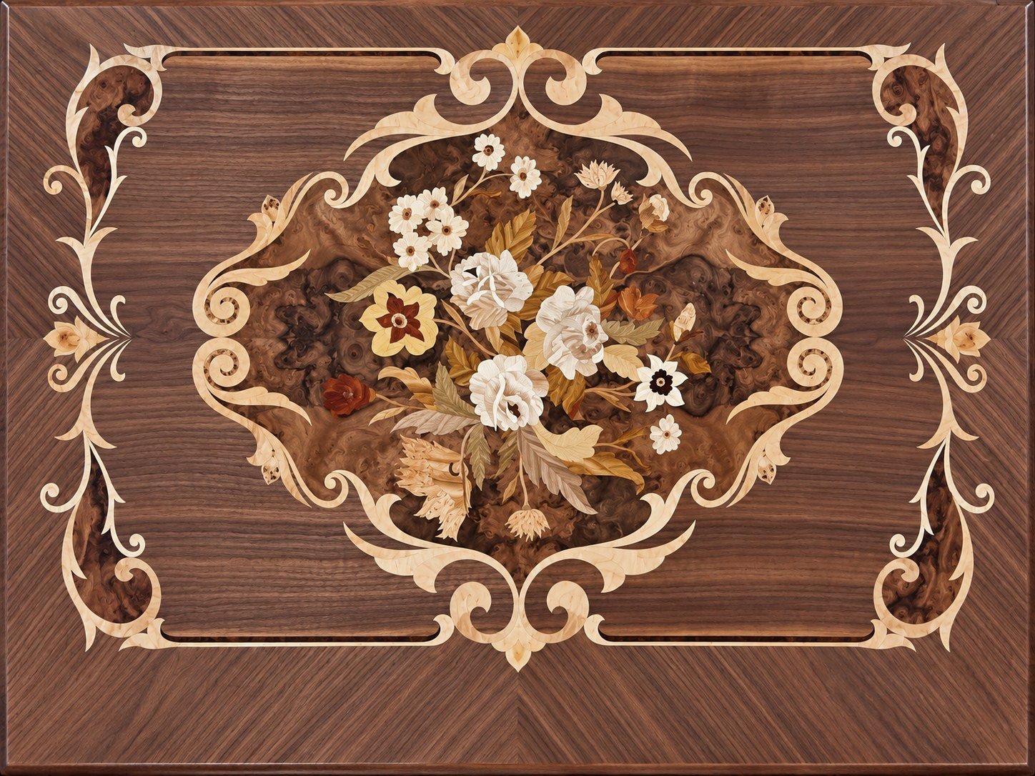 Pannello con cartiglio floreale (immagine migliorata)