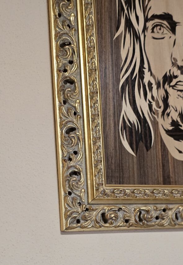 Jesus Wood Art Portrait – Side Angle View | Handmade Marquetry from Italy