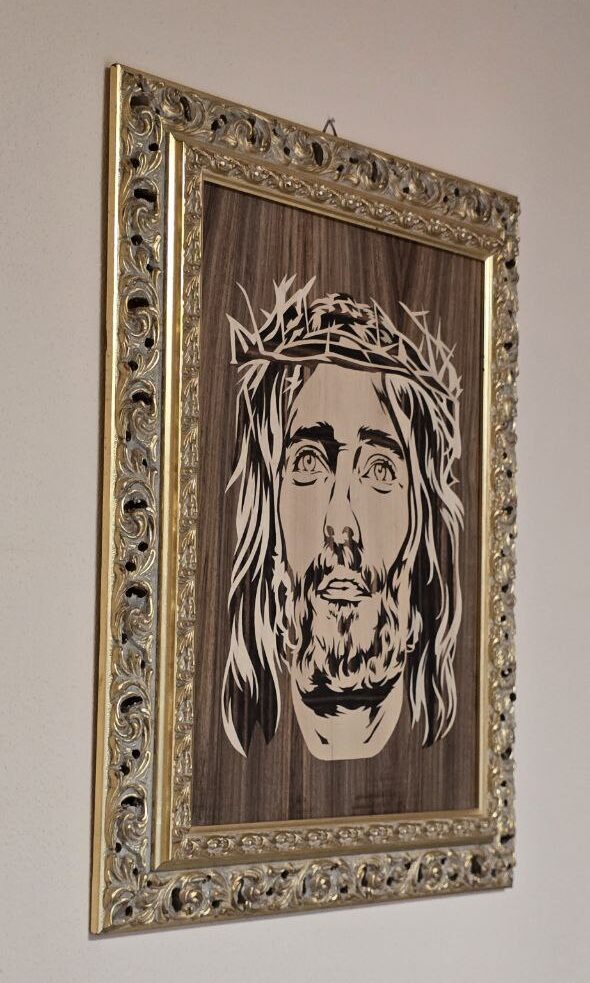 Jesus Marquetry Portrait – Handmade Wood Mosaic | 255 Pieces | Italian Art